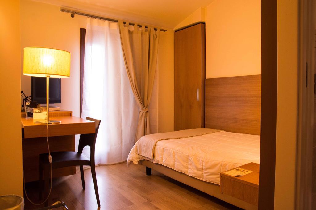 Country House Corte Del Sole Campolungo Room photo